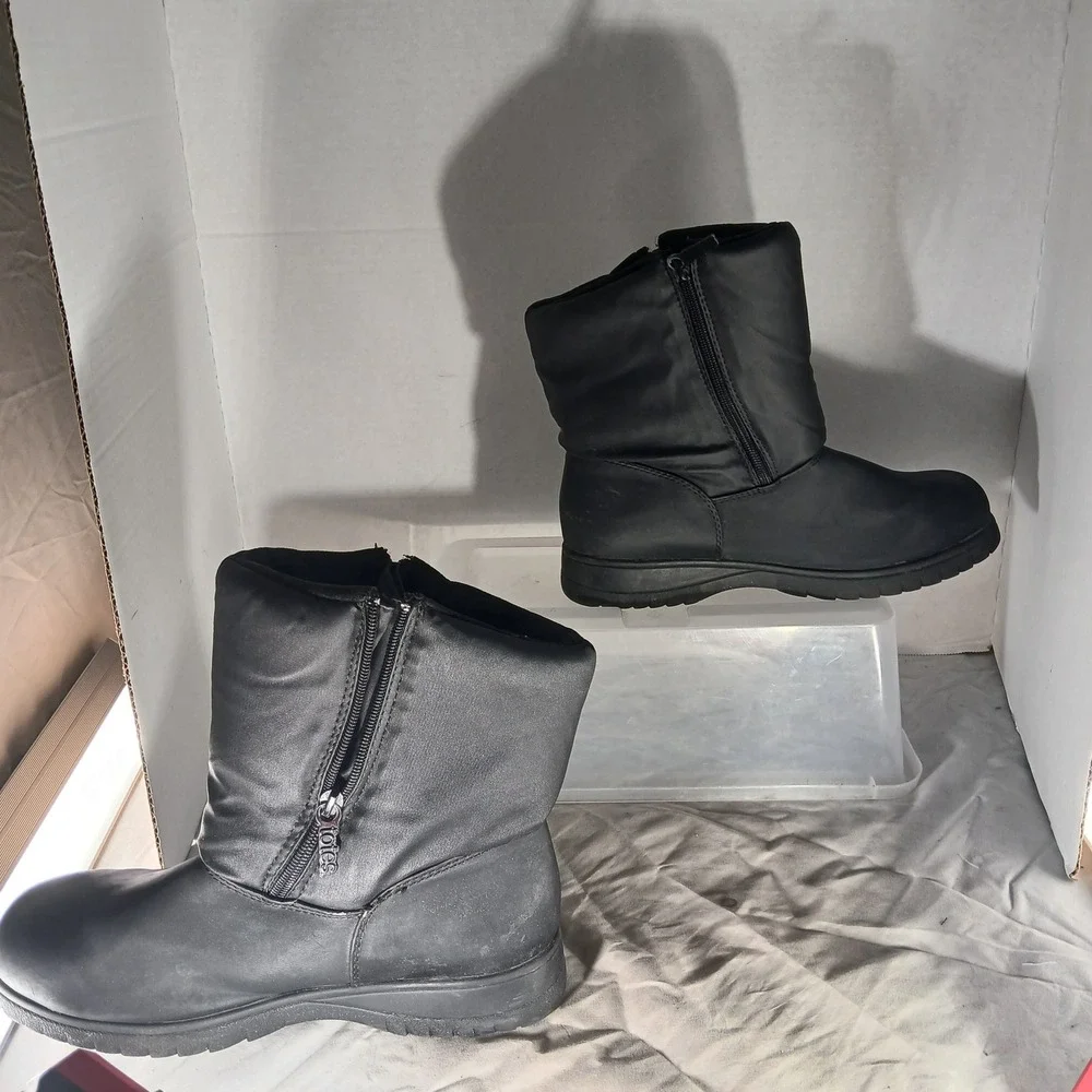 Totes Roberta Snow Boots 8.5 Black Mid Calf Side Zip‎ Winter Weatherproof